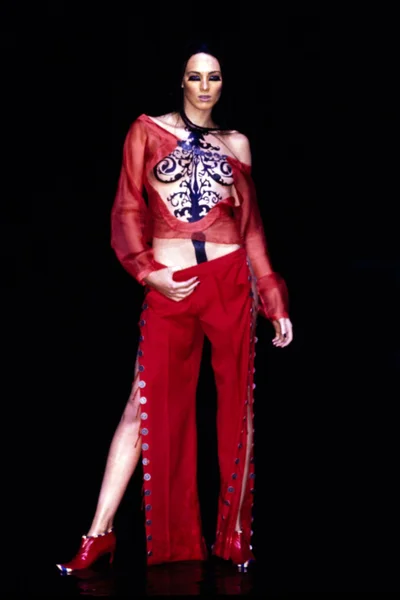 Look 9